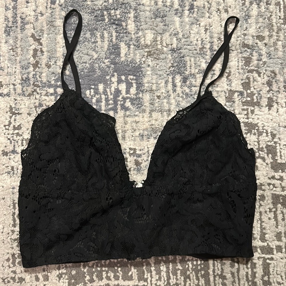 Tobi black lace crop top